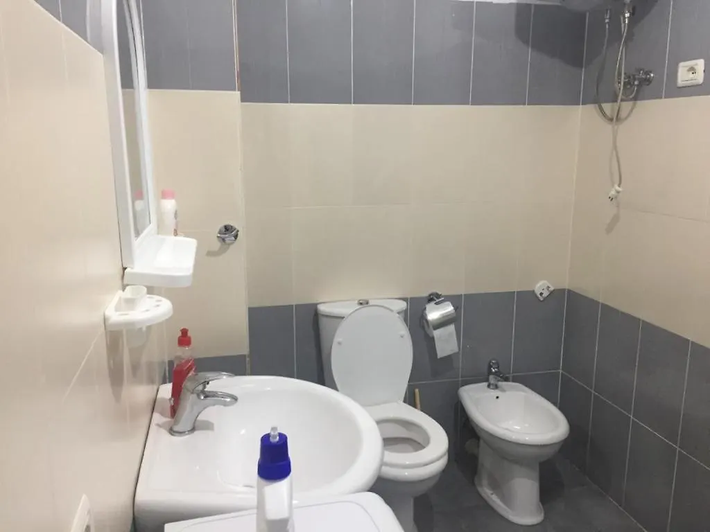 Lungomare Apartment Vlorë Albania
